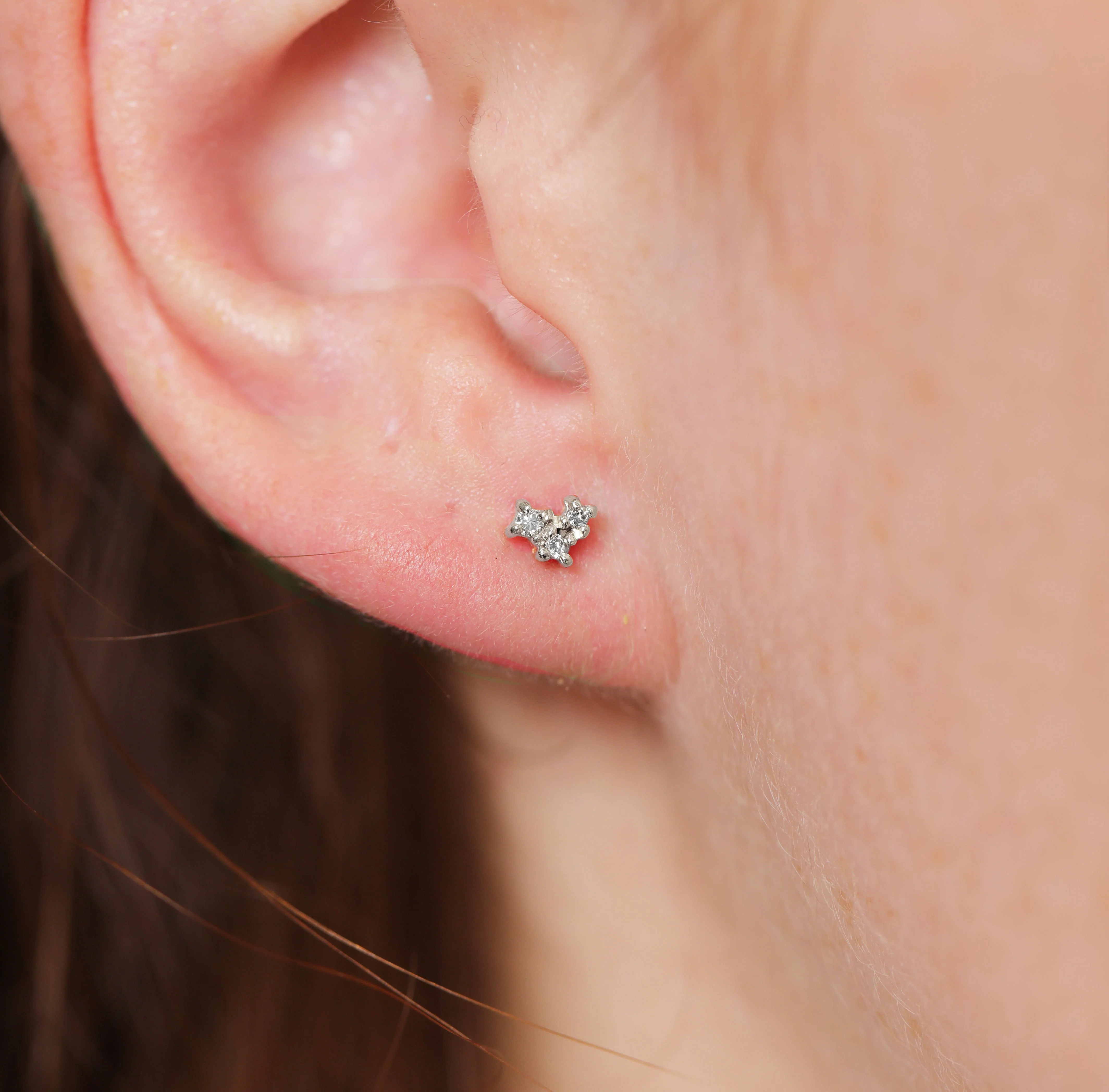 Clessa studs | white diamonds - Image 8