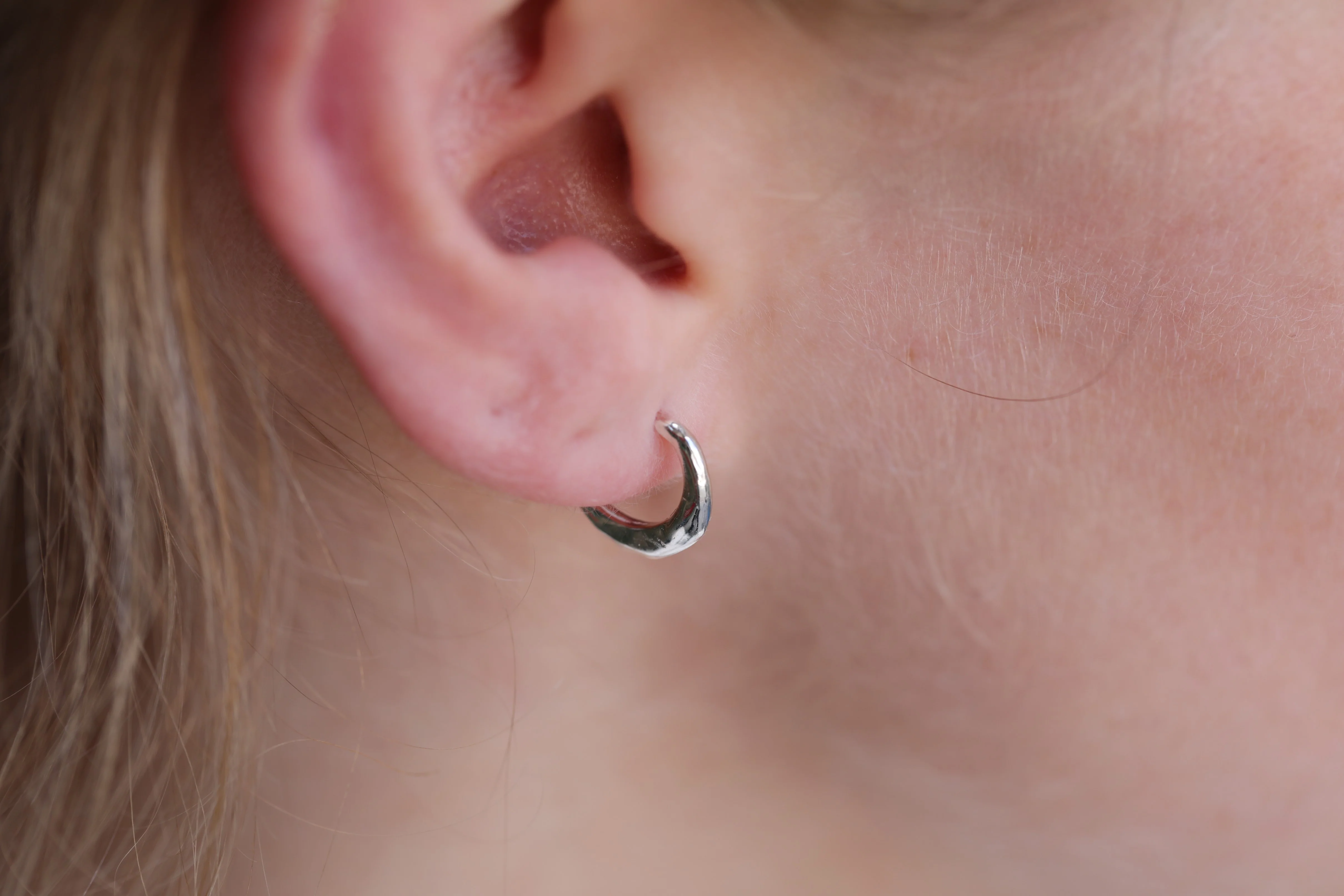 Crescent hoops - Image 4