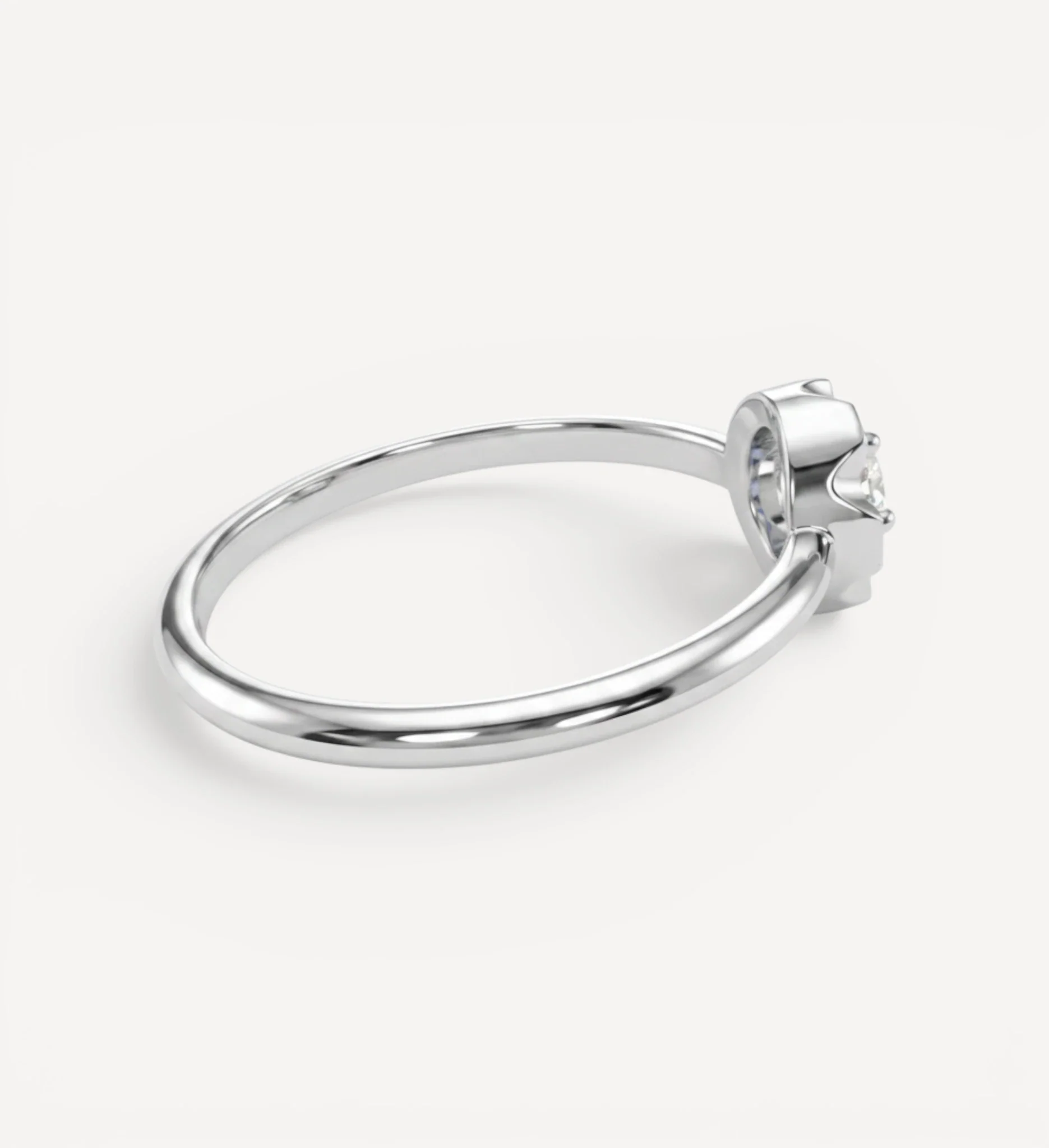 Margot Ring | Round Diamond - Image 7