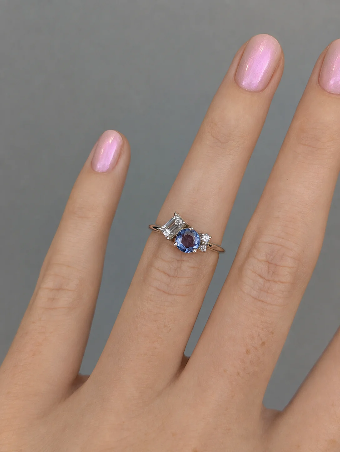 Rosa Cluster Ring | sapphire & diamond - Image 7