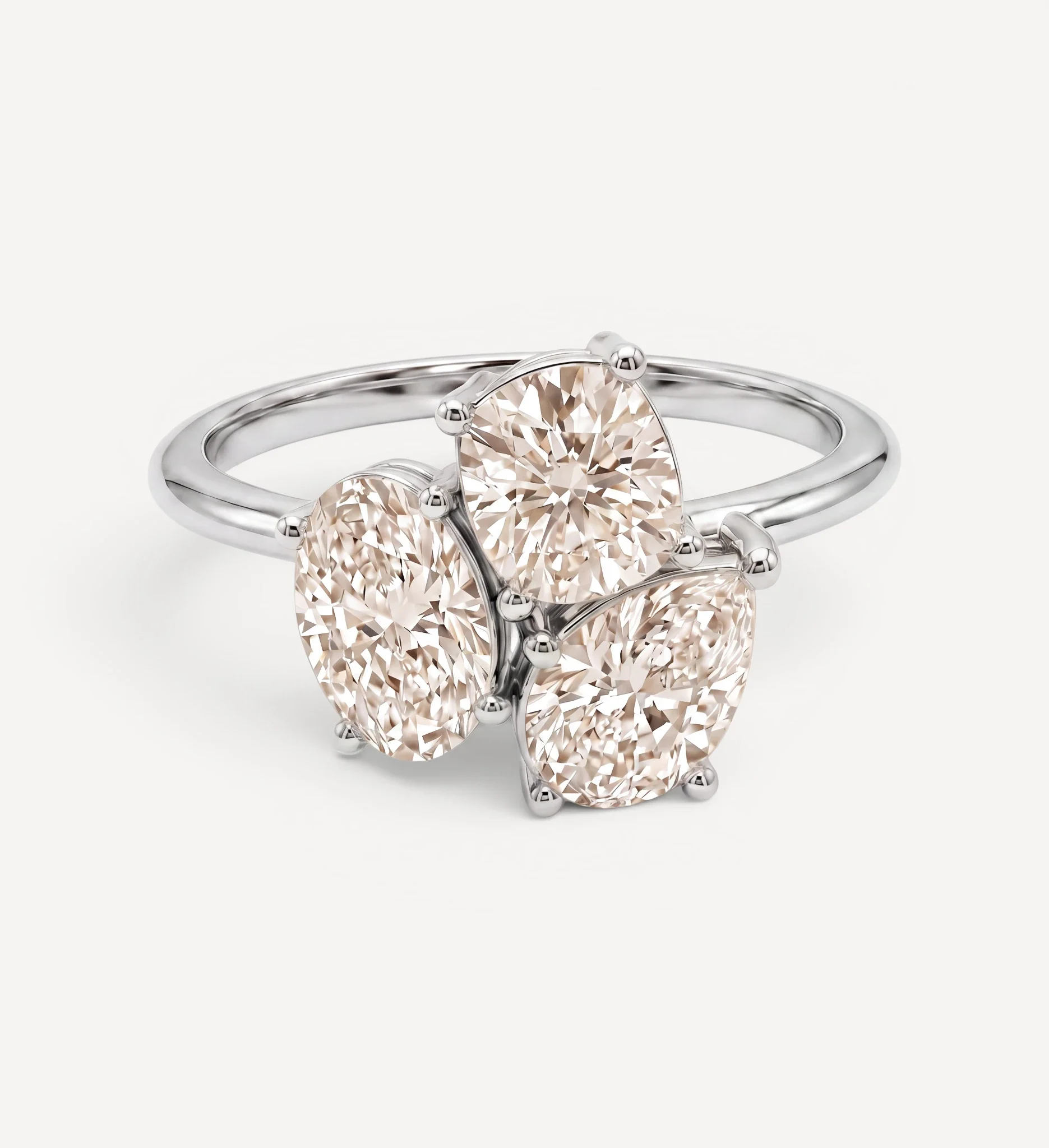 Triolet ring | champagne diamond - Image 5